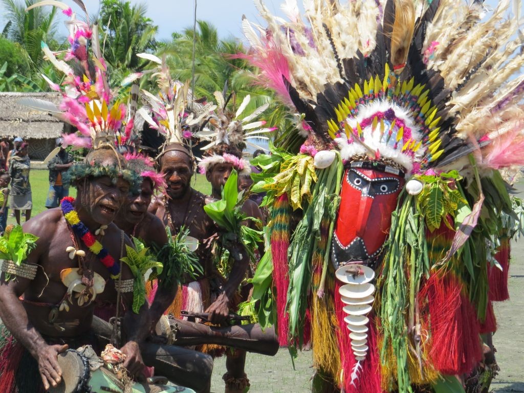Travel Papua New Guinea Solomon Islands Heritage Expeditions