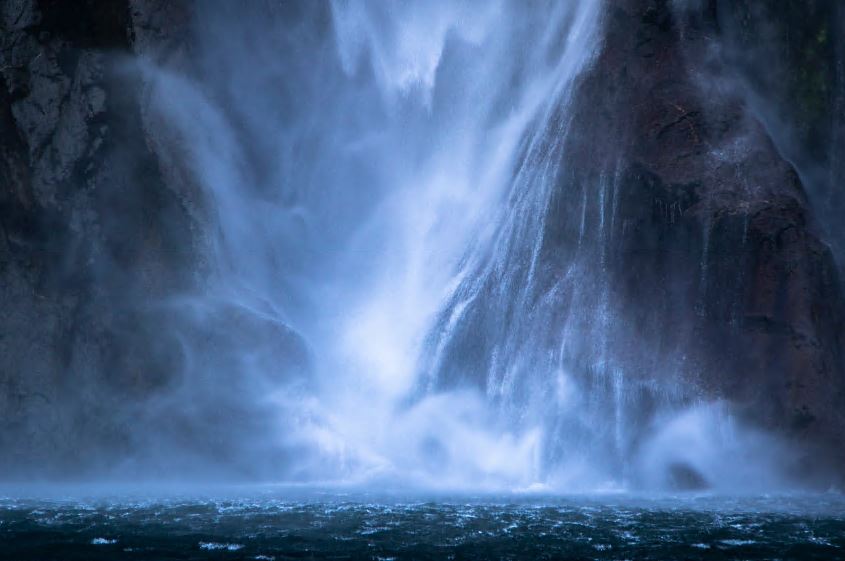 waterfall milfors sound nz close up