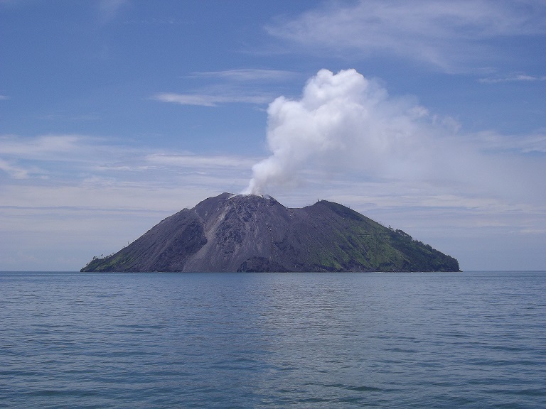 © E. Bell, Heritage Expeditions - Kodova Island